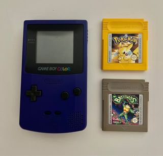Nintendo Game Boy Color Morado + Juegos