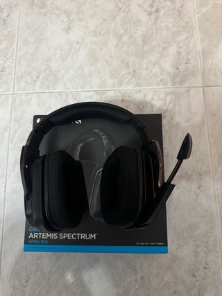 Logitech G933 Artemis Spectrum Wireless
