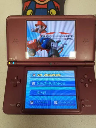 Nintendo DSi XL Cereza + Accesorios