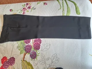 Traje de novio FUENTECAPALA negro/plata