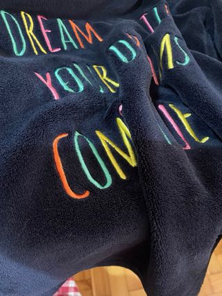 Pijama polar azul con lunares multicolor Talla XS