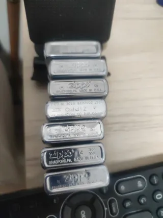 Lotto di 7 accendini Zippo autentici 50€/unità