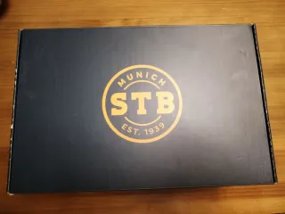 Zapatillas unisex Múnich, color blanco y negro