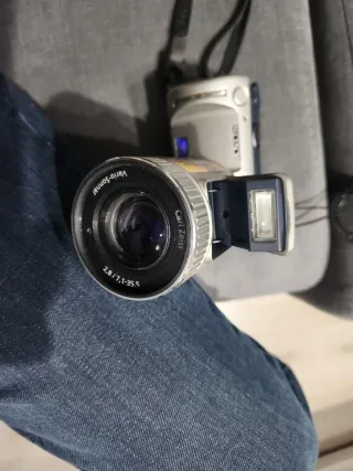 Cámara Sony Cyber-Shot DSC-F505V