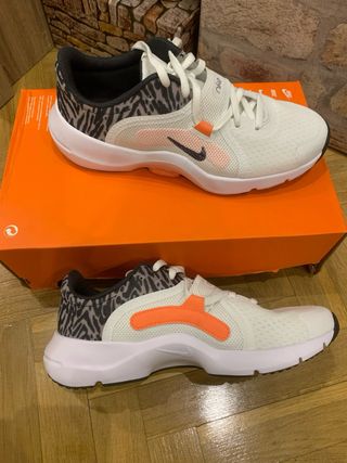 Zapatillas nike in season naranjas print
