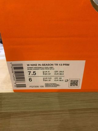 Zapatillas nike in season naranjas print