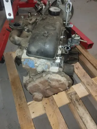 Motor y caja Renault 6 689-96