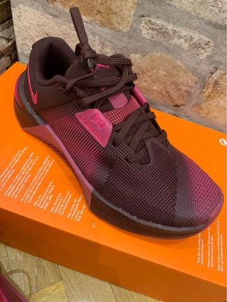 Zapatillas nike metcon 10 moradas