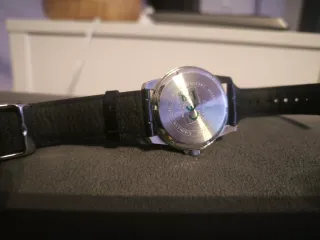 Reloj Casio Negro y Plateado