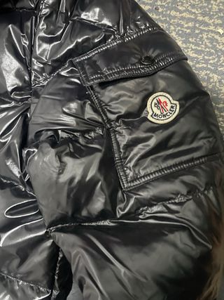 Abrigo Moncler Negro Talla M Con Etiquetas