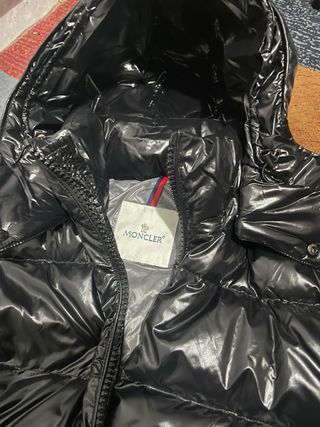 Abrigo Moncler Negro Talla M Con Etiquetas