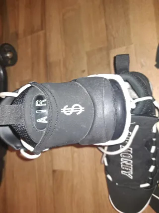 Nike Air More Money Negro/Blanco