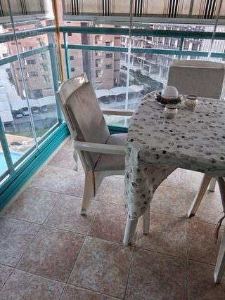 Mesa y 4 Sillas Comedor Exterior