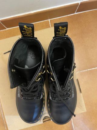 Dr. Martens Stivaletti Donna Neri