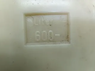 Pulverizador Hardi 600L com comandos novos sem uso