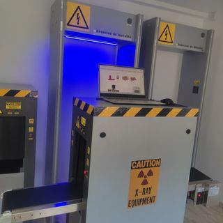 Detector de Metales para Academias