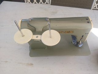 Máquina de coser Comaco Duplex