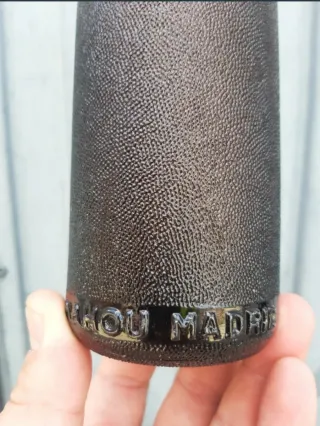 Botella antigua de cerveza Mahou Madrid
