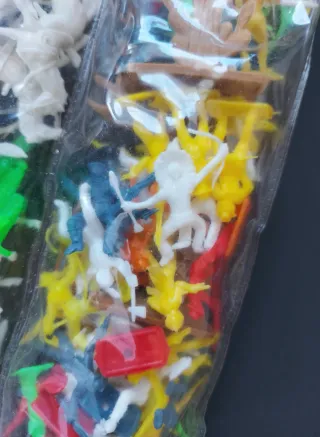 Figuras coleccionables comansi. Blister SIN ABRIR.