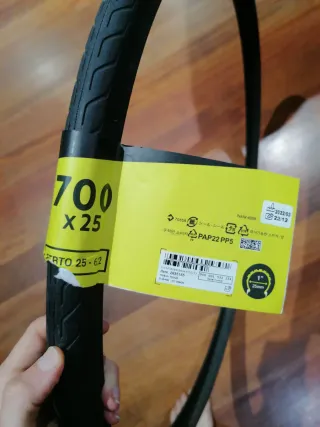 Cubierta Bicicleta 700x25