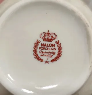 Dos juegos de té de porcelana Vintage