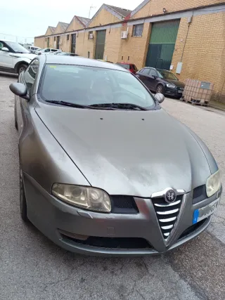 Alfa Romeo GT 2005