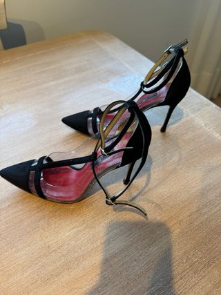 Zapatos Carolina Herrera ante y tacón transparente