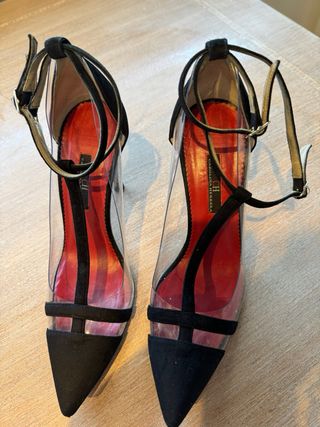 Zapatos Carolina Herrera ante y tacón transparente