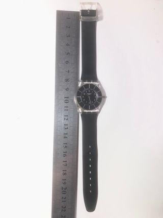 Reloj Swatch Skin Negro mujer