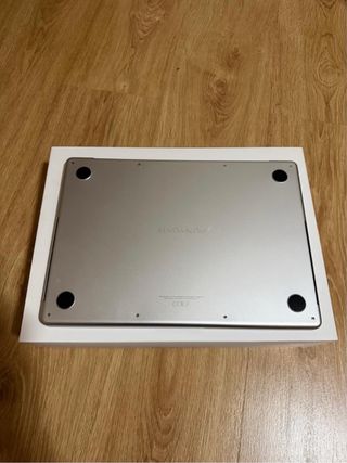 MacBook Pro M4 512GB Plata