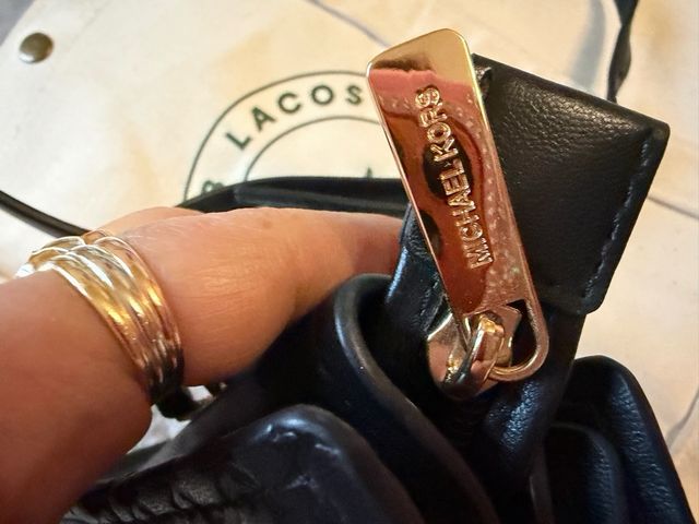 Bolso Michael Kors Negro Dorado Original