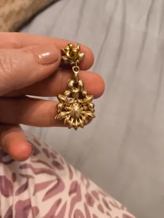 Pendientes fantasía vintage dorados