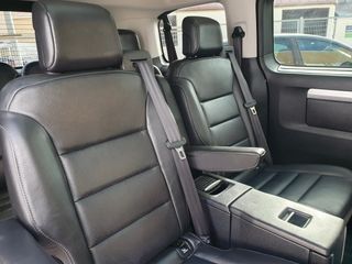 Peugeot Traveller 2020