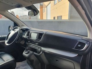 Peugeot Traveller 2020