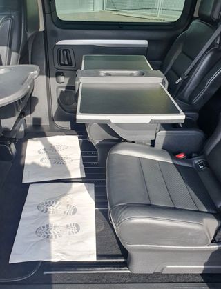 Peugeot Traveller 2020