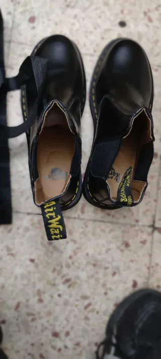 Botas Dr. Martens Chelsea Talla 43