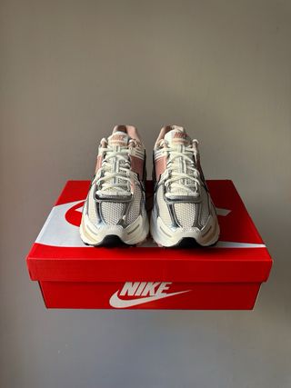 Nike Zoom Vomero 5 Sail Pearl White [42.5]