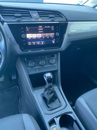 Volkswagen Touran 2021