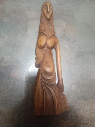 Scultura tribale donna legno