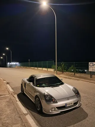 Toyota MR2 2005