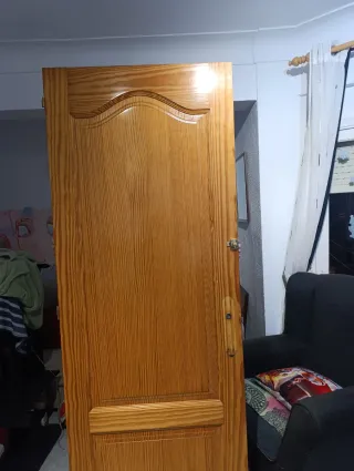 1 Puerta de Madera Maciza Interior