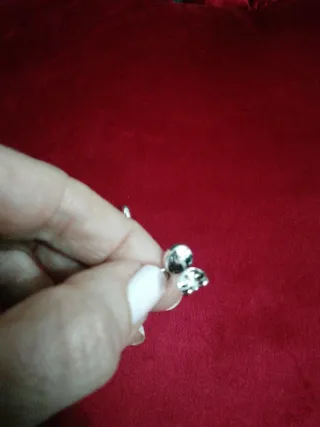 Pendientes Uno de 50 sin estrenar w3r