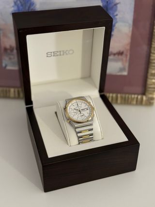 Seiko 7T32 Vintage Quartz Chronograph Alarm - 37mm