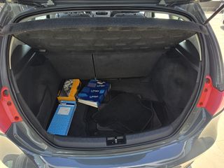 SEAT Leon 105 cv 1.6tdi 2010