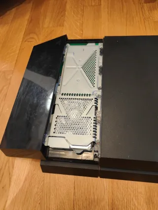 PS4 (PlayStation 4) da riparare