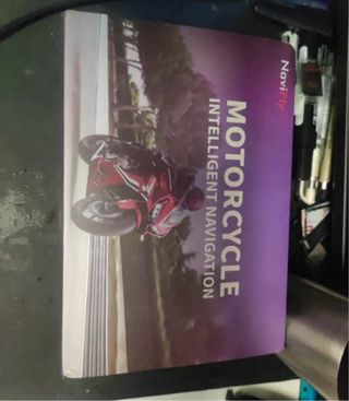 Carplay navifly 6.25 pulgadas + visera + soporte