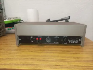 EQUIPO DE MÚSICA VINTAGE QUAD