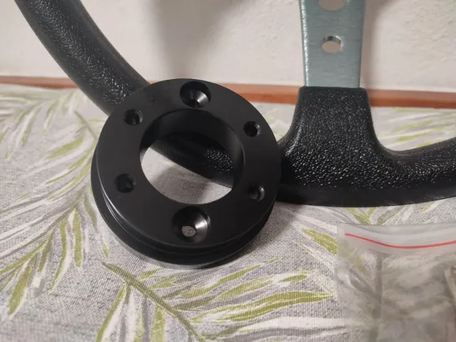 Volante deportivo simulador Logitech