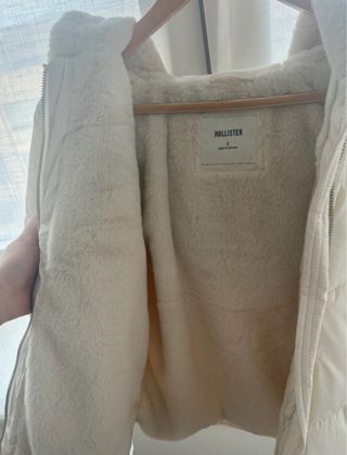 Abrigo Hollister Blanco Talla S