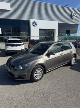Volkswagen Golf 2016 por 275€/mes